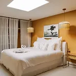 Chateau De & 泰晤勒·苏尔·梅尔