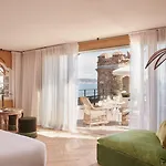 Chateau De Hotel