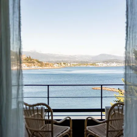 Chateau De & فندق 5*