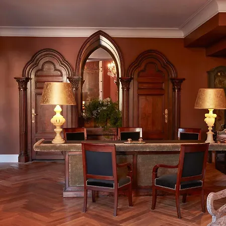 Отель Chateau De 5*