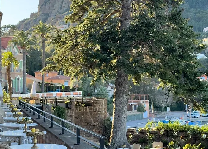 Hotell Chateau De Théoule-sur-Mer