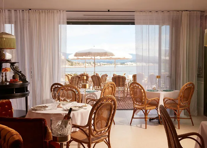 Chateau De 5*