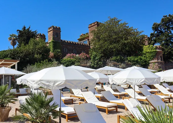 Otel Chateau De Théoule-sur-Mer